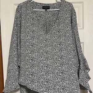 Premise Black and White Relaxed Blouse